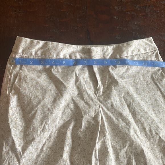 Banana Republic Woman’s pant - Picture 5 of 8